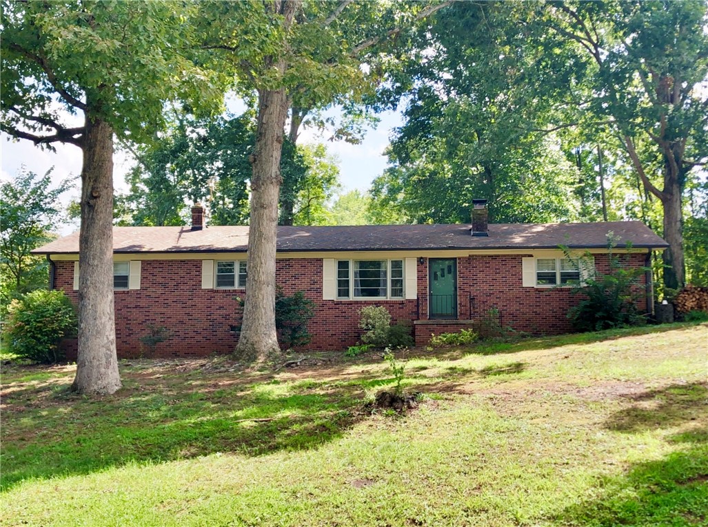 Property image 1 at 114 Brookwood Drive, Seneca, SC 29678