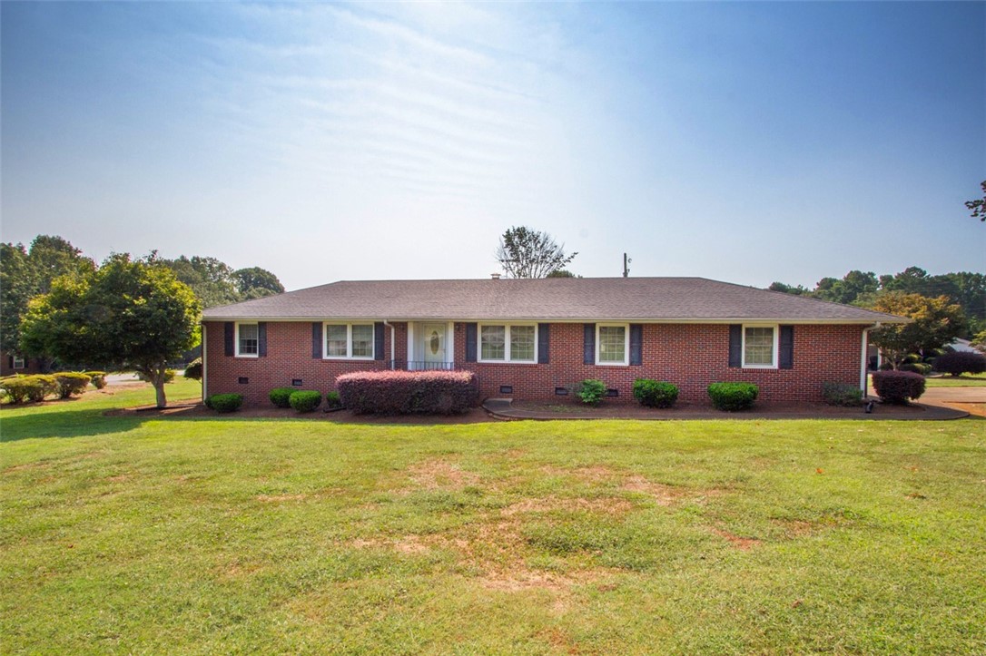 Property image 1 at 2506 Winslow Drive, Anderson, SC 29621