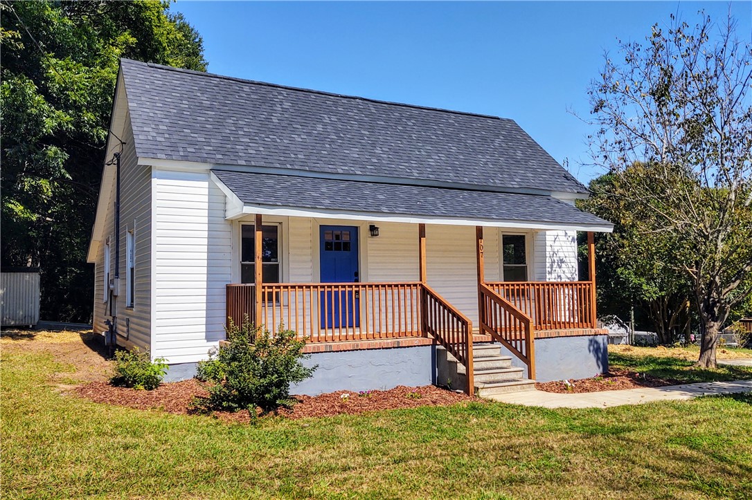 Property image 1 at 107 Turner Street, Easley, SC 29640
