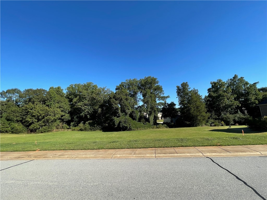 Property image 1 at 105 Bree Drive, Anderson, SC 29625