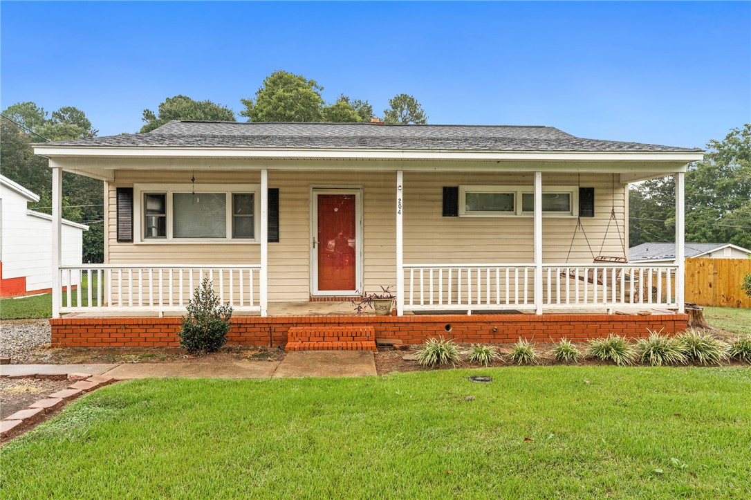 Property image 1 at 204 Stone Drive, Anderson, SC 29625