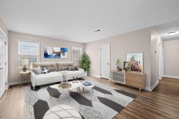 921 Nottingham Drive