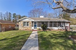 1511 Ridgewood Boulevard