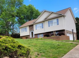 1553 Nw Indian Springs Drive