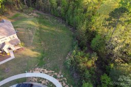 381 Pleasant View Lane