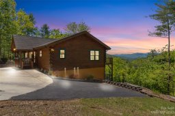 928 Deer Ridge Trail