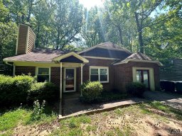 723 Cricketwood Lane