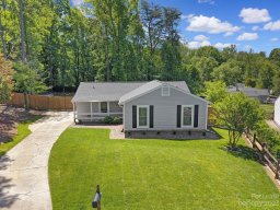 9036 Trailhead Court
