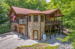 160 S Falls Creek Drive