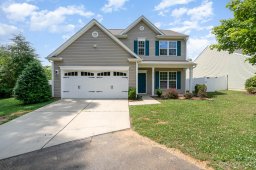 2116 Roscommon Drive