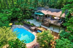 17925 Pages Pond Court