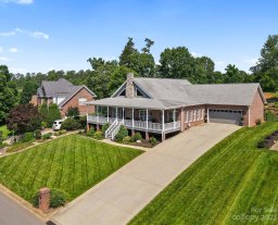 585 Players Ridge Road