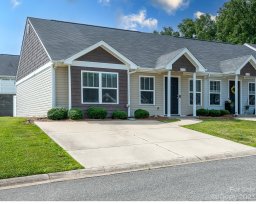 101 S Ferncliff Drive