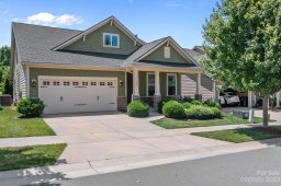 135 Johnson Manor Street