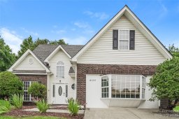 8209 Vermilion Drive