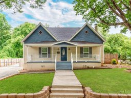 320 E Catawba Avenue