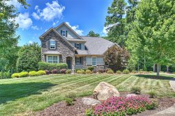 105 Skip Jack Point Court