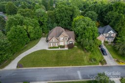 5079 Cramer Woods Drive