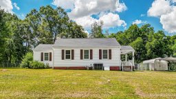 1178 Hampton Grace Avenue