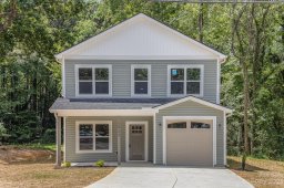 5904 Carver Boulevard