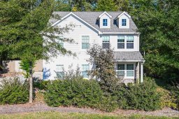 10813 Flintshire Road