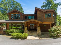 2128 Sleepy Hollow Drive