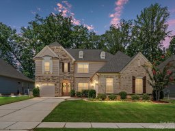 1010 Wellington Avenue