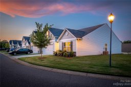 1650 Amberlight Circle