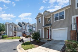 6428 Royal Celadon Way