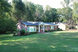 1318 Brentwood Drive