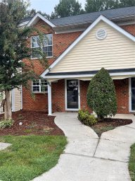 3709 Melrose Cottage Drive