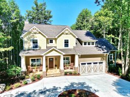 1041 Arcadia Falls Way