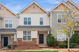 14930 Scothurst Lane