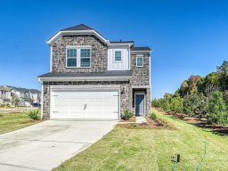 124 Ravensara Avenue