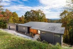 10 Katies Ridge Drive