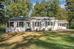 2642 Armstrong Circle