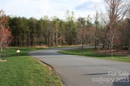 3118 Mountain Creek Drive