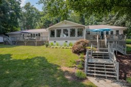 225 Paradise Peninsula Road