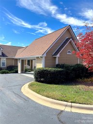 1902 Hyde Park Drive