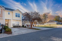 104 St Vincent Place