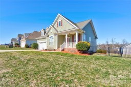 251 Pinnacle Crossing