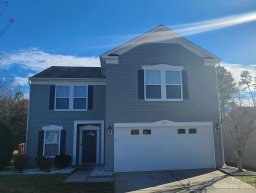 3212 Pikes Peak Drive