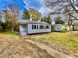 1318 Parkview Circle