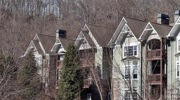 1000 Olde Eastwood Village Boulevard