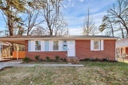 2921 Ravencroft Drive