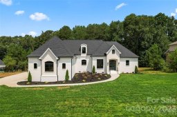 1128 Lancashire Drive