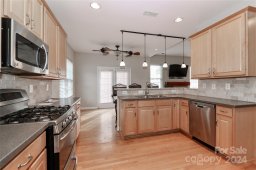 209 Pleasant Grove Lane