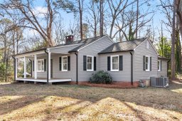 1010 Old Thompson Avenue