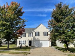 333 Ashton Bluff Circle