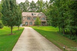 12610 Hashanli Place